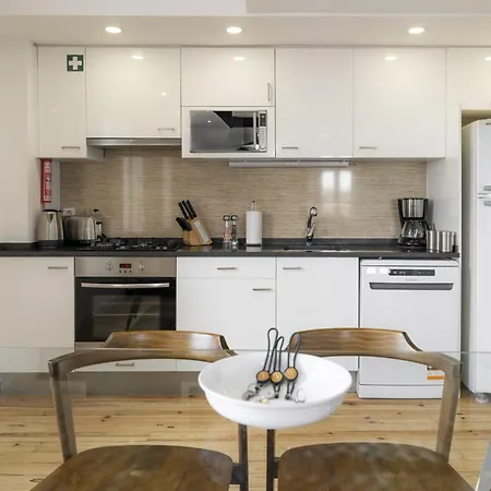 Lv Premier Apartments P.Real- Pi