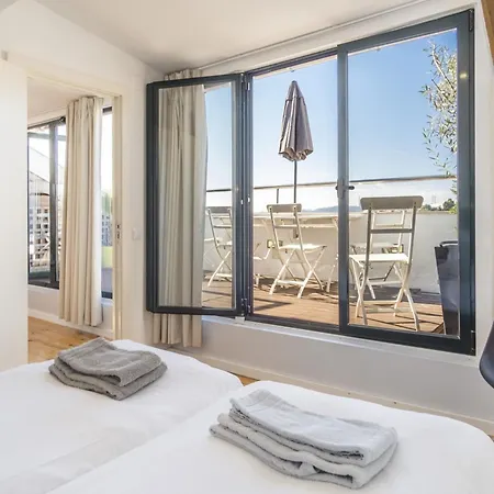 Apartment Lv Premier Apartments P.Real- Pi *