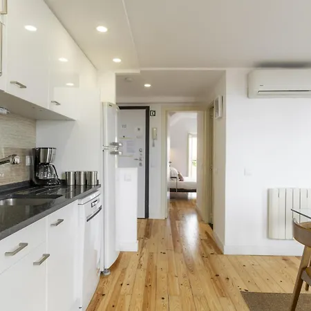 Lv Premier Apartments P.Real- Pi *