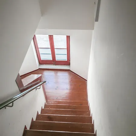 Lv Premier Apartments P.Real- Pi